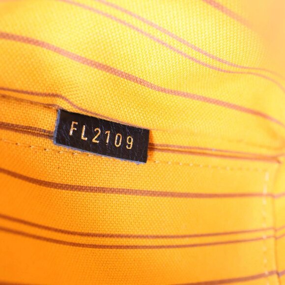 Louis Vuitton  Palm Springs Jungle PM Monogram Giant Canvas Backpack Black - Picture 13 of 13